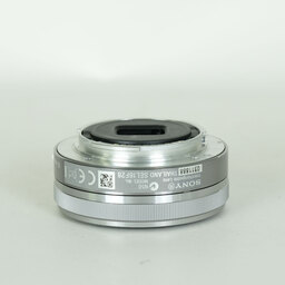 SONY E 16mm F2.8 SEL16F28