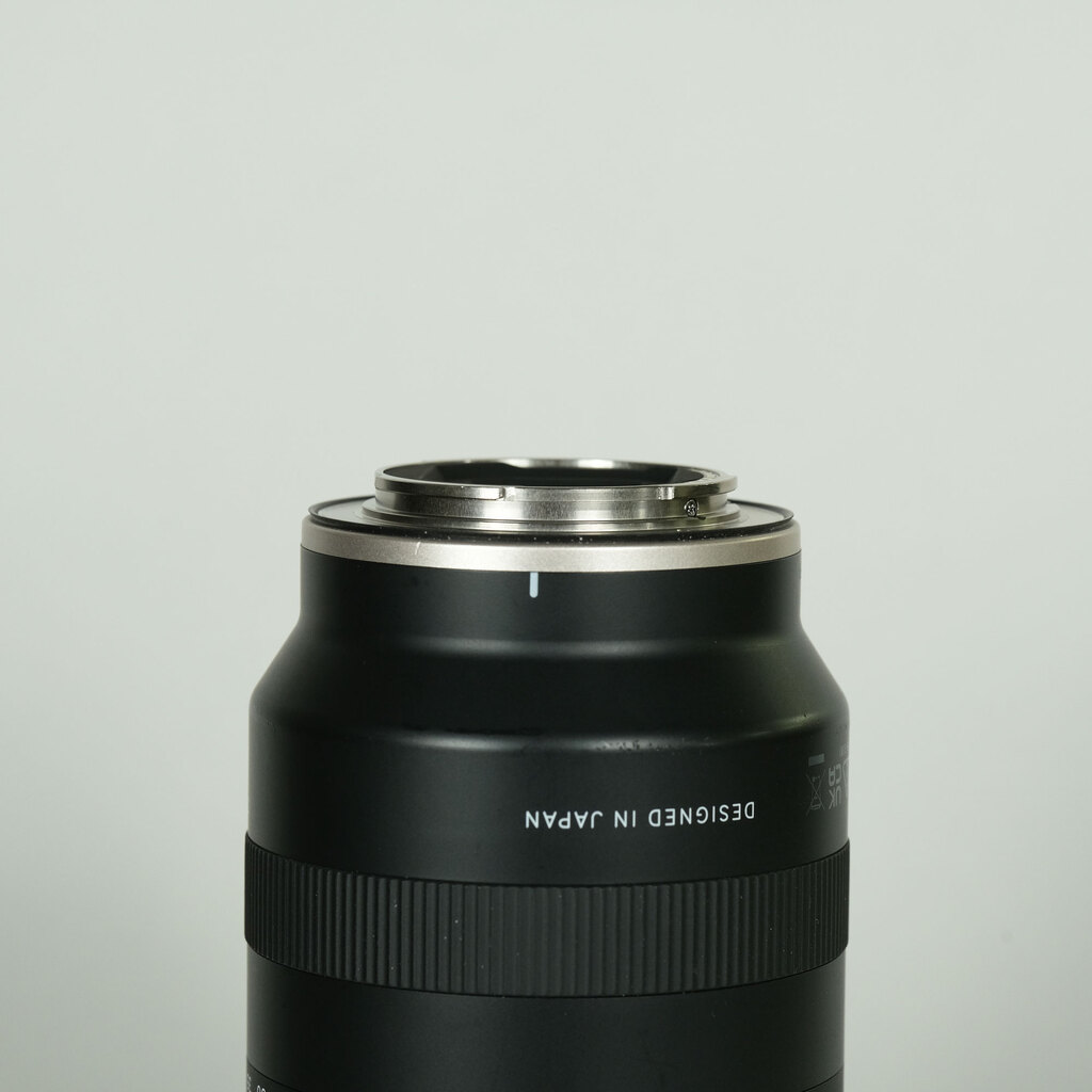 TAMRON 18-300mm F/3.5-6.3 Di III-A VC VXD (Model B061) [ソニーE用]