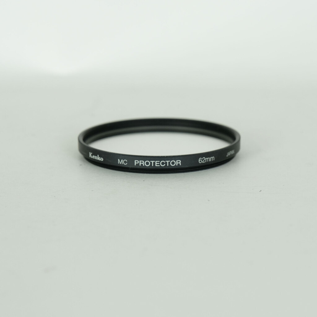 TAMRON 18-200mm F3.5-6.3 DiII VC/Model B018E（キヤノンEF用）