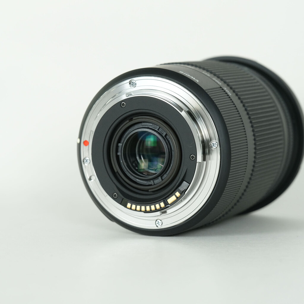 SIGMA 18-300mm F3.5-6.3 DC MACRO OS HSM｜Contemporary [キヤノンEF
