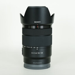 SONY E 18-135mm F3.5-5.6 OSS SEL18135
