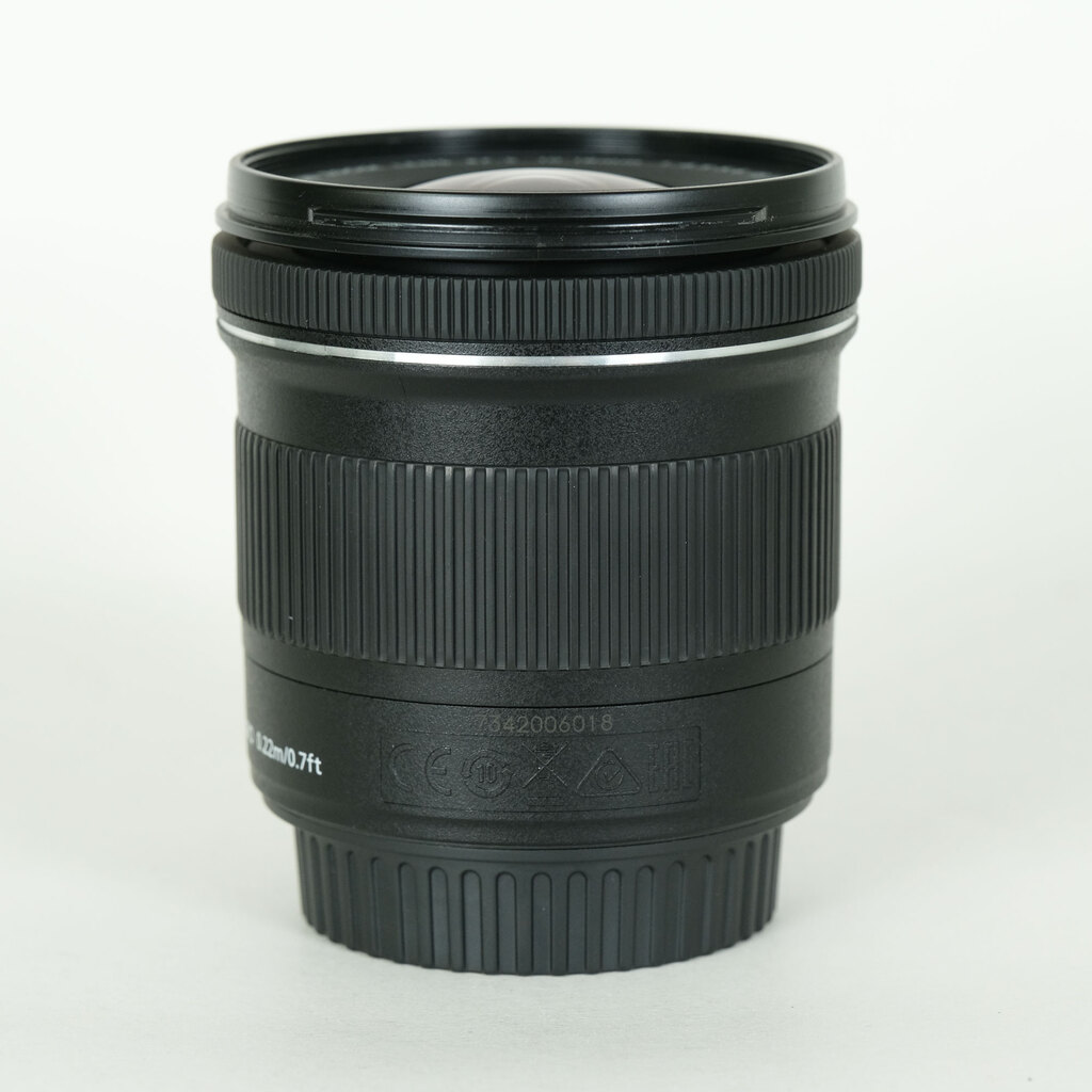 Canon EF-S10-18mm F4.5-5.6 IS STM
