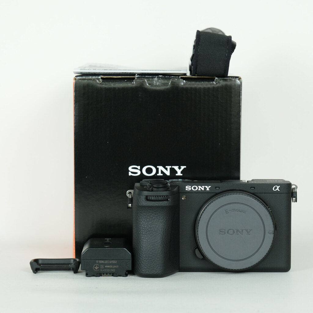 SONY α6700(ILCE-6700) SONY α6700(ILCE-6700)