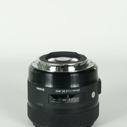 SIGMA 30mm F1.4 DC HSM | Art [キヤノン用]