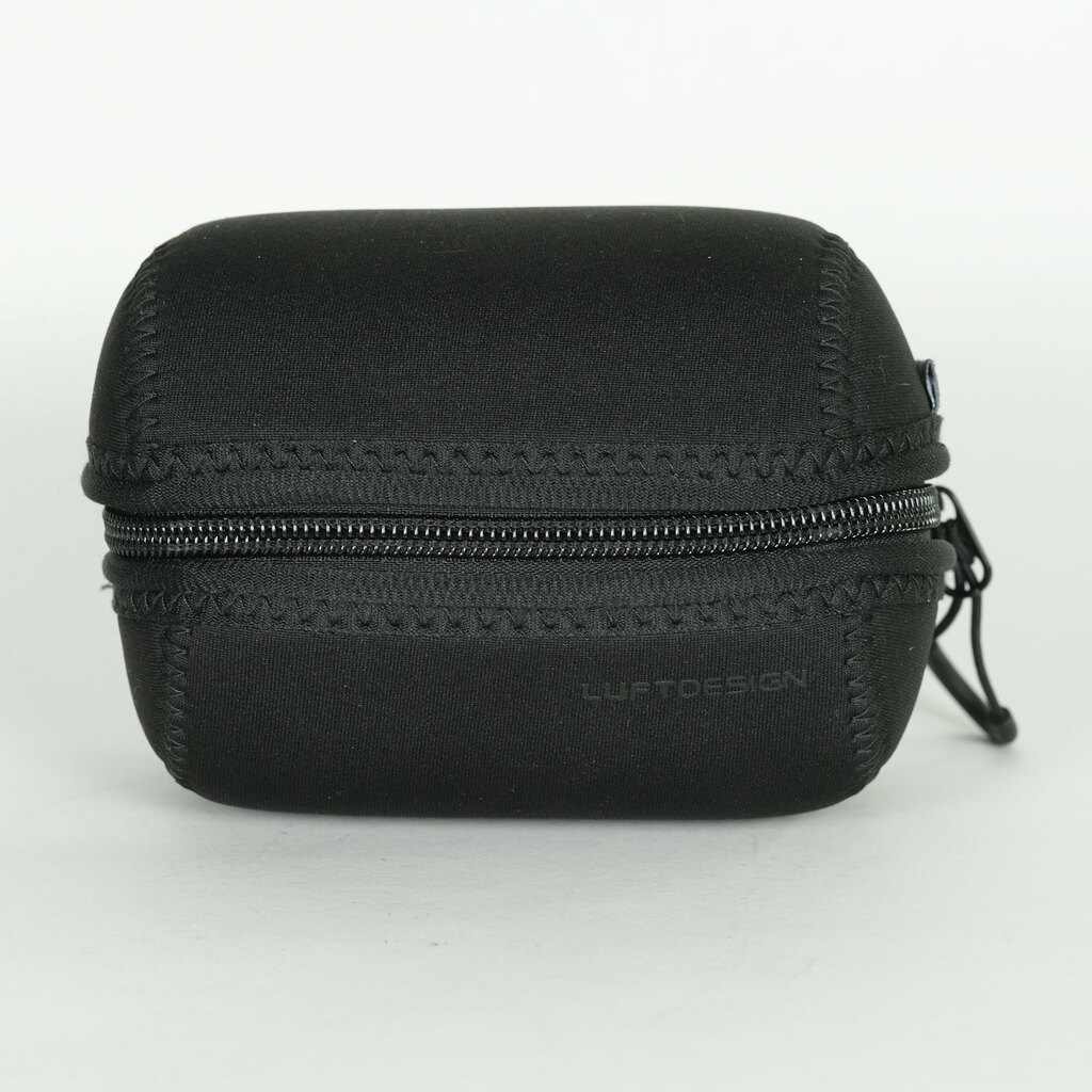 SONY Sonnar T* FE 55mm F1.8 ZA SEL55F18Z SONY Sonnar T* FE 55mm F1.8 ZA SEL55F18Z