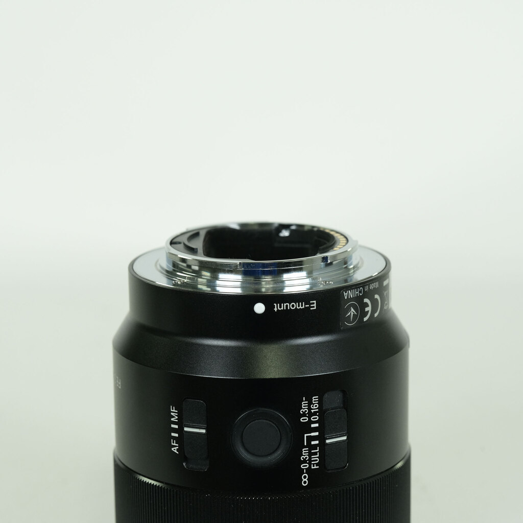 SONY FE 50mm F2.8 Macro SEL50M28