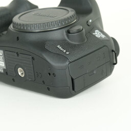 Canon EOS 7D Mark II Canon EOS 7D Mark II