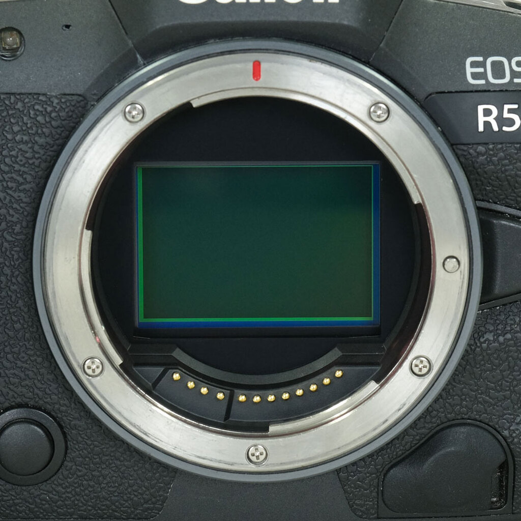 Canon EOS R5