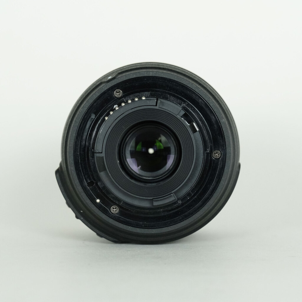 Nikon AF-S DX NIKKOR 18-55mm F3.5-5.6 G VR