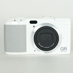 RICOH GR DIGITAL IV ホワイトエディション