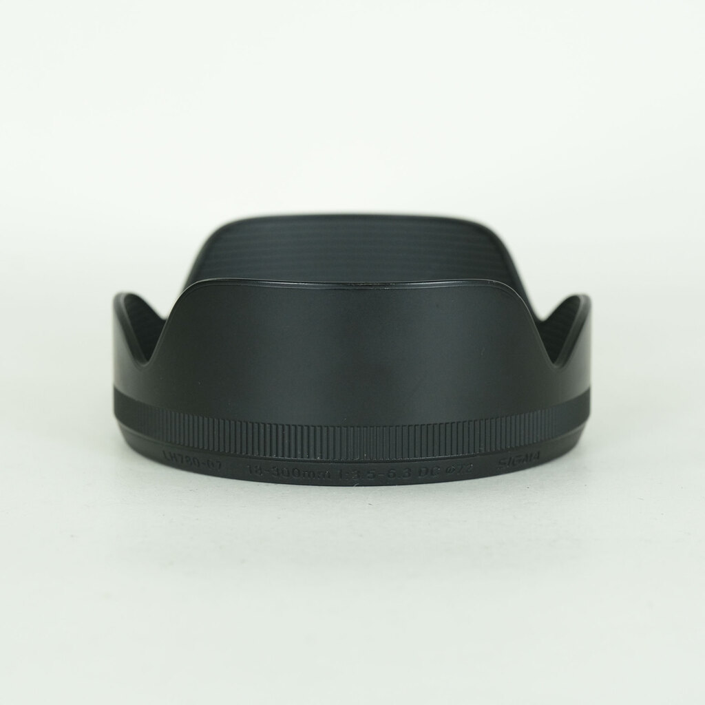 SIGMA 18-300mm F3.5-6.3 DC MACRO OS HSM｜Contemporary [ペンタックスK用]