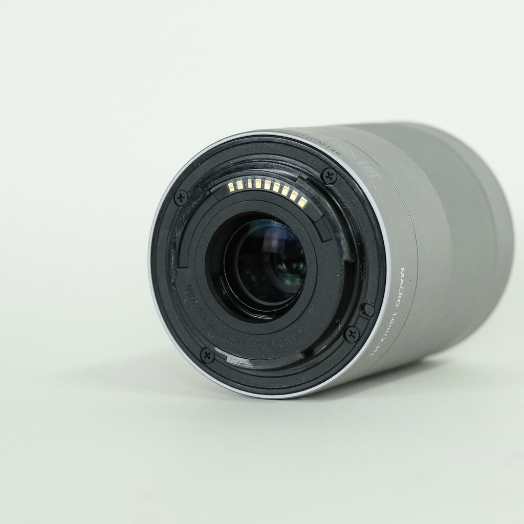 Canon EF-M55-200mm F4.5-6.3 IS STM シルバー