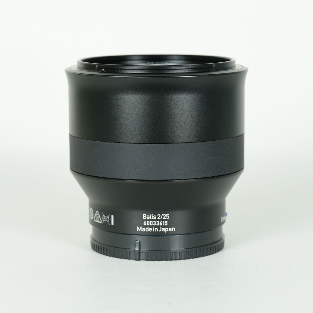 Carl Zeiss Batis 2/25 [�\�j�[E�p]