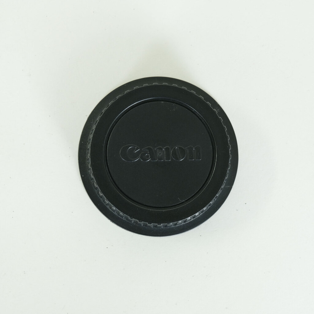 Canon EF-S17-85mm F4-5.6 IS USM Canon EF-S17-85mm F4-5.6 IS USM