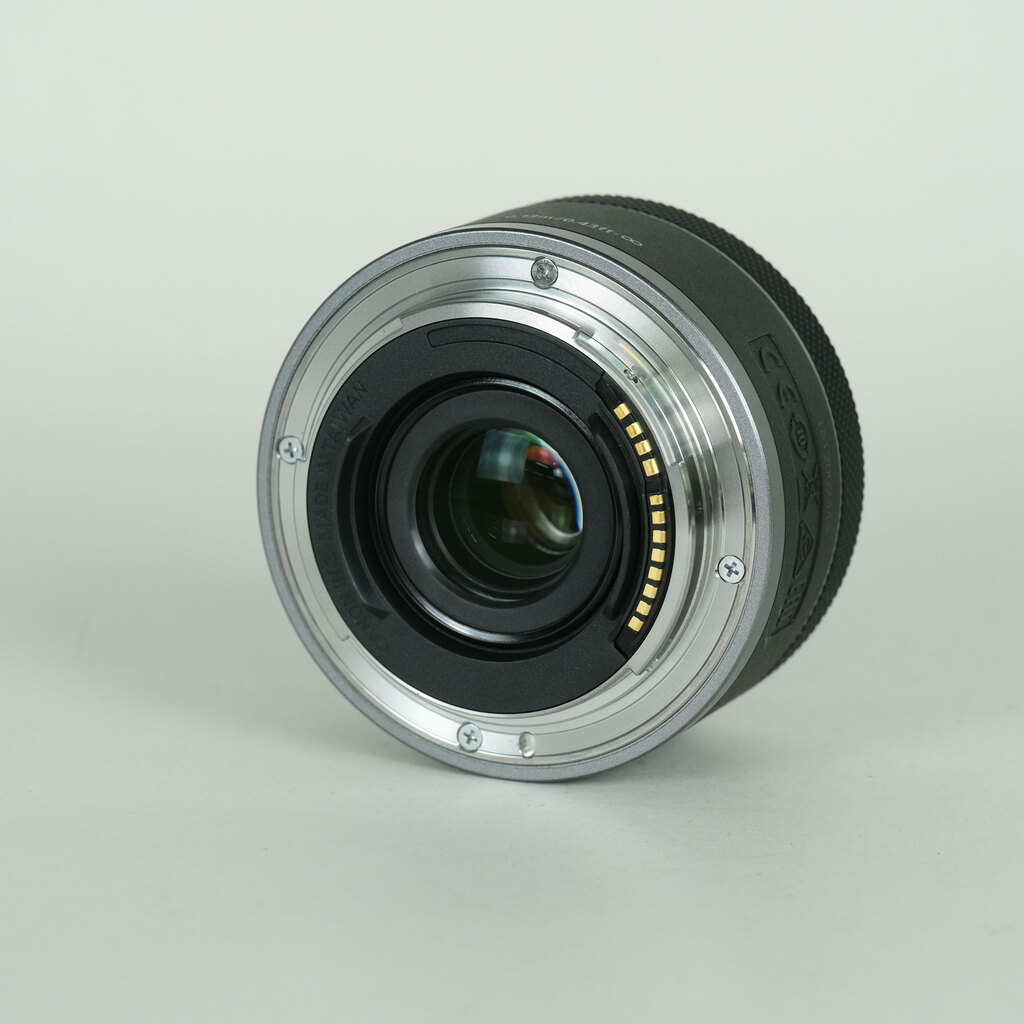 Canon RF16mm F2.8 STM