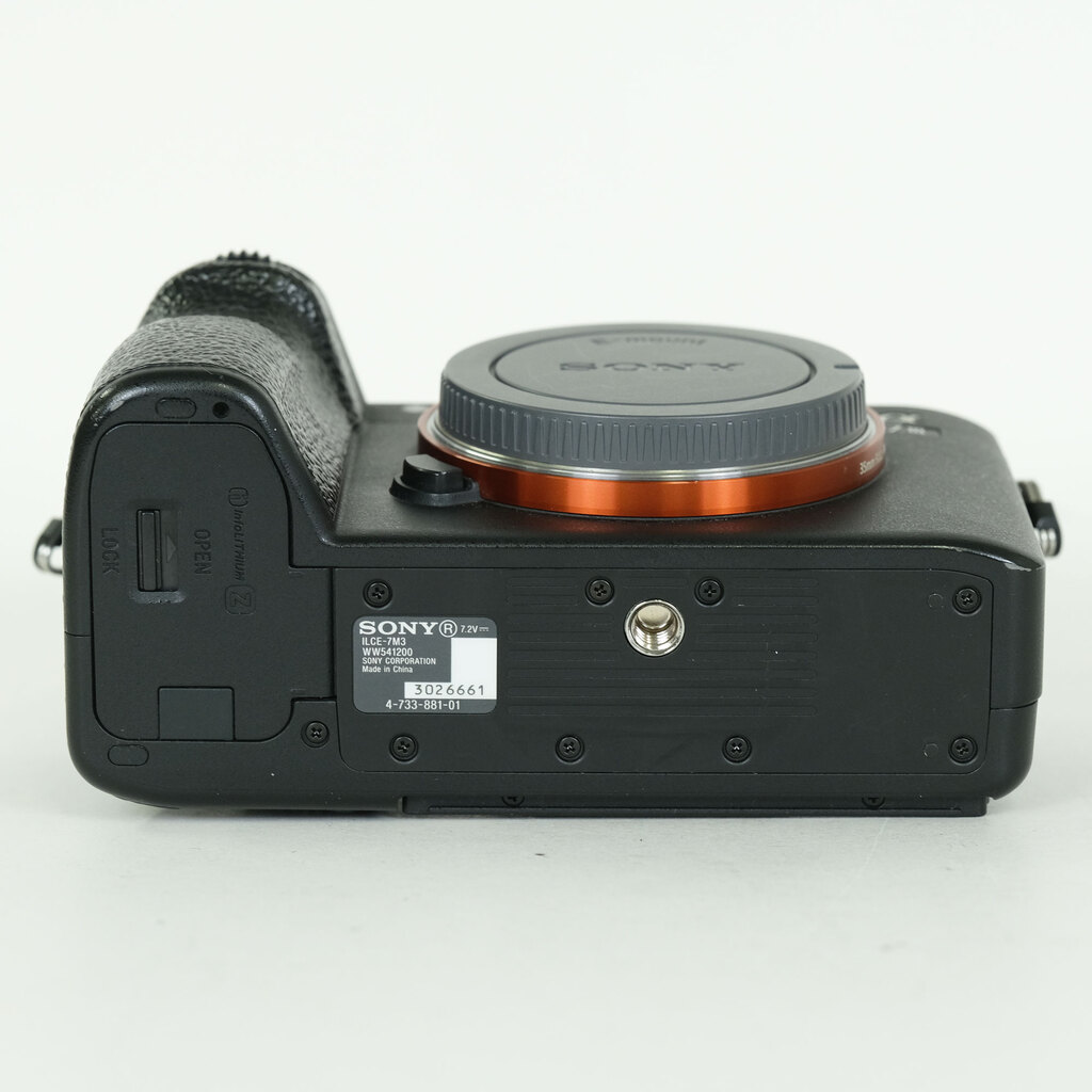 SONY α7 III(ILCE-7M3) SONY α7 III(ILCE-7M3)