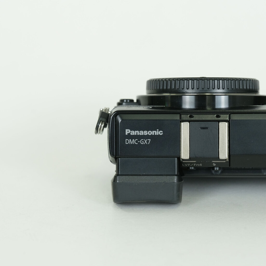 Panasonic LUMIX DMC-GX7-K ボディ ブラック