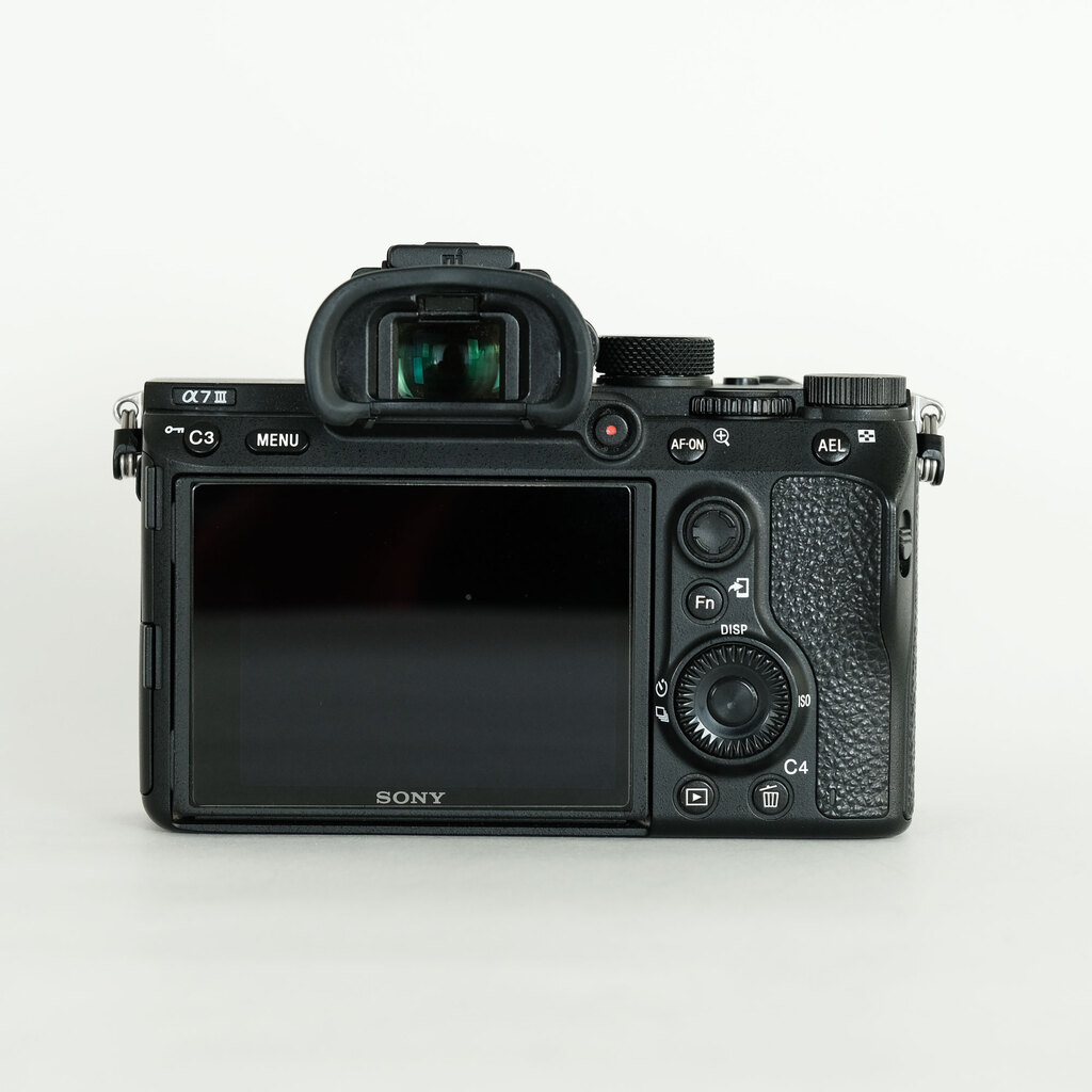 SONY α7 III（ILCE-7M3）