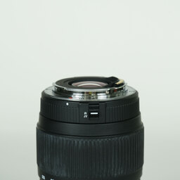 SIGMA 70-300mm F4-5.6 DG MACRO [キヤノンEF用]