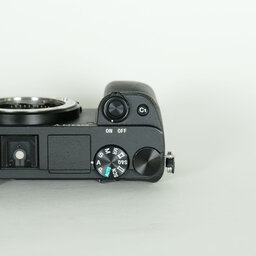 SONY α6400（ILCE-6400）