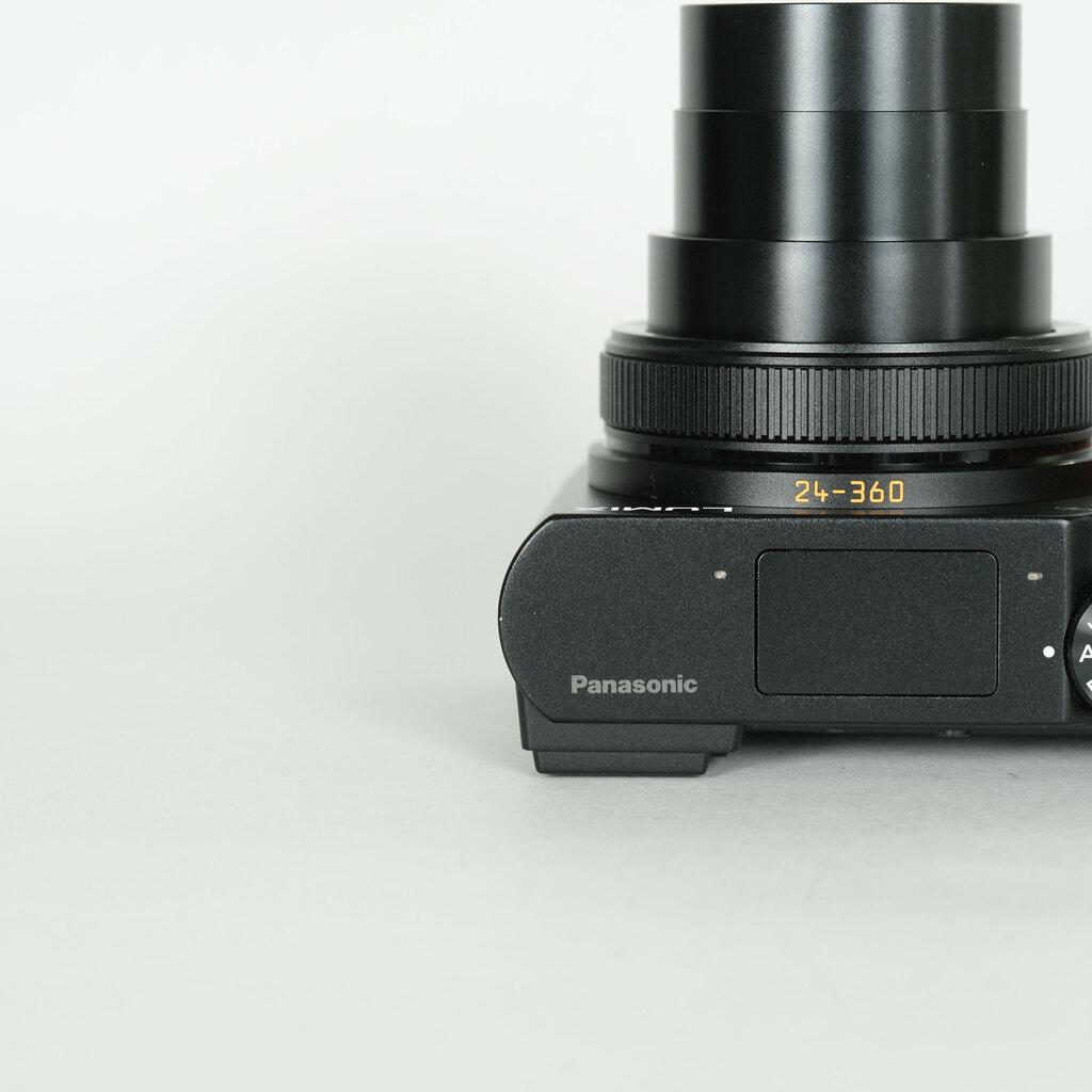 Panasonic LUMIX DC-TX2D ブラック