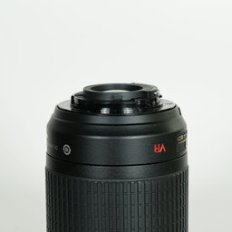 Nikon AF-S DX VR Zoom-Nikkor 55-200mm F4-5.6G IF-ED Nikon AF-S DX VR Zoom-Nikkor 55-200mm F4-5.6G IF-ED