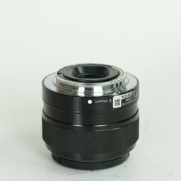 SONY E 35mm F1.8 OSS SEL35F18