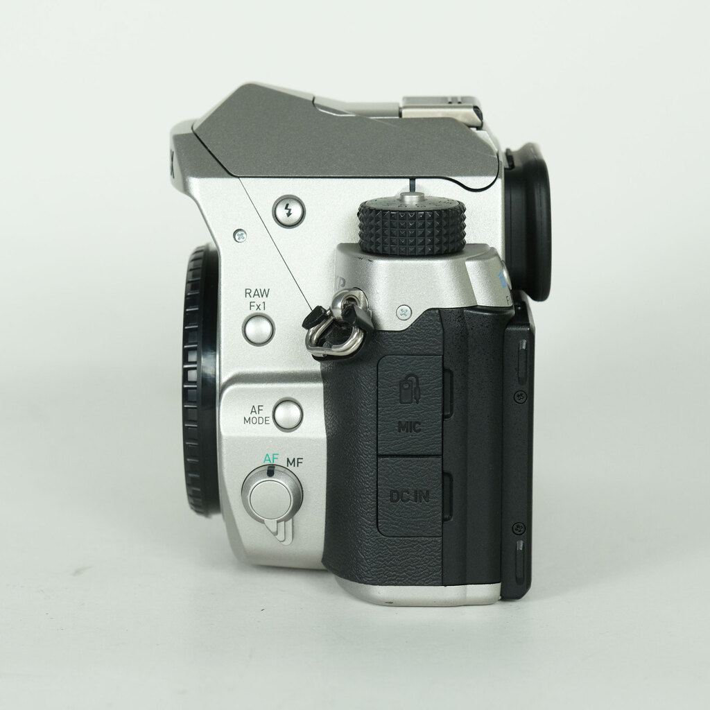 PENTAX KP ボディ シルバー