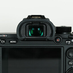 SONY α7R III（ILCE-7RM3）
