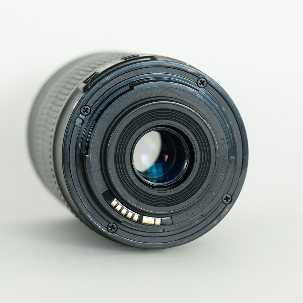 Canon EF-S55-250mm F4-5.6 IS STM