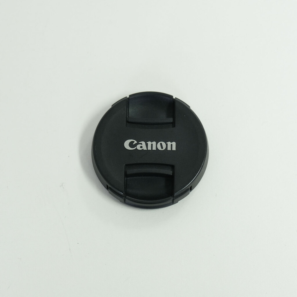 Canon RF35mm F1.8 MACRO IS STM