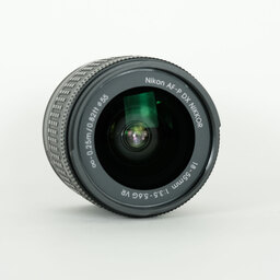 Nikon AF-P DX NIKKOR 18-55mm F3.5-5.6G VR