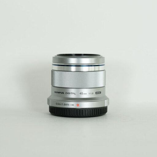 OLYMPUS M.ZUIKO DIGITAL 45mm F1.8