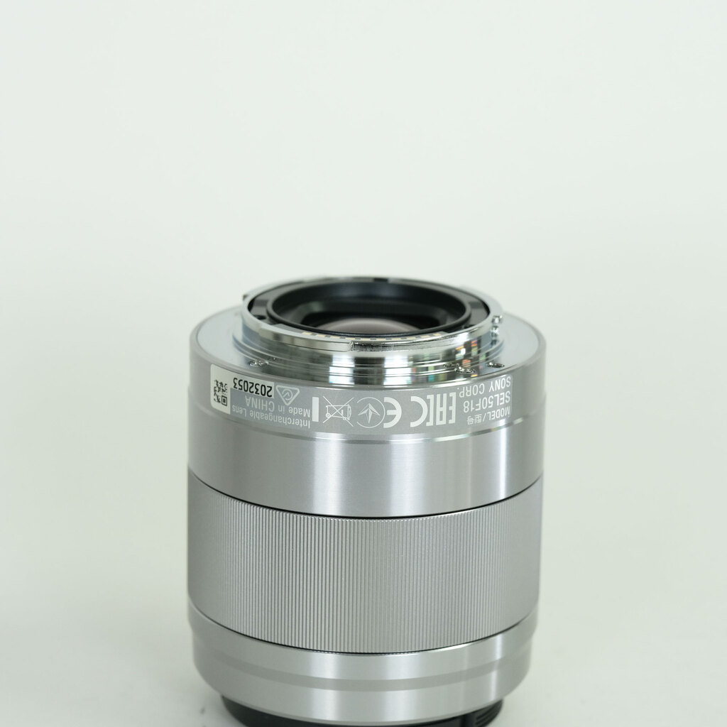 SONY E 50mm F1.8 OSS SEL50F18 SONY E 50mm F1.8 OSS SEL50F18