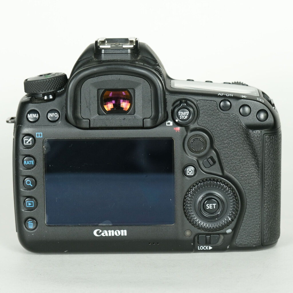 Canon EOS 5D Mark IV Canon EOS 5D Mark IV