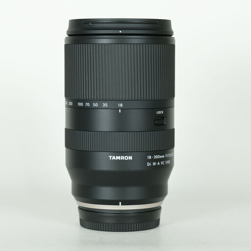 TAMRON 18-300mm F/3.5-6.3 Di III-A VC VXD (Model B061) [フジフイルムX用]