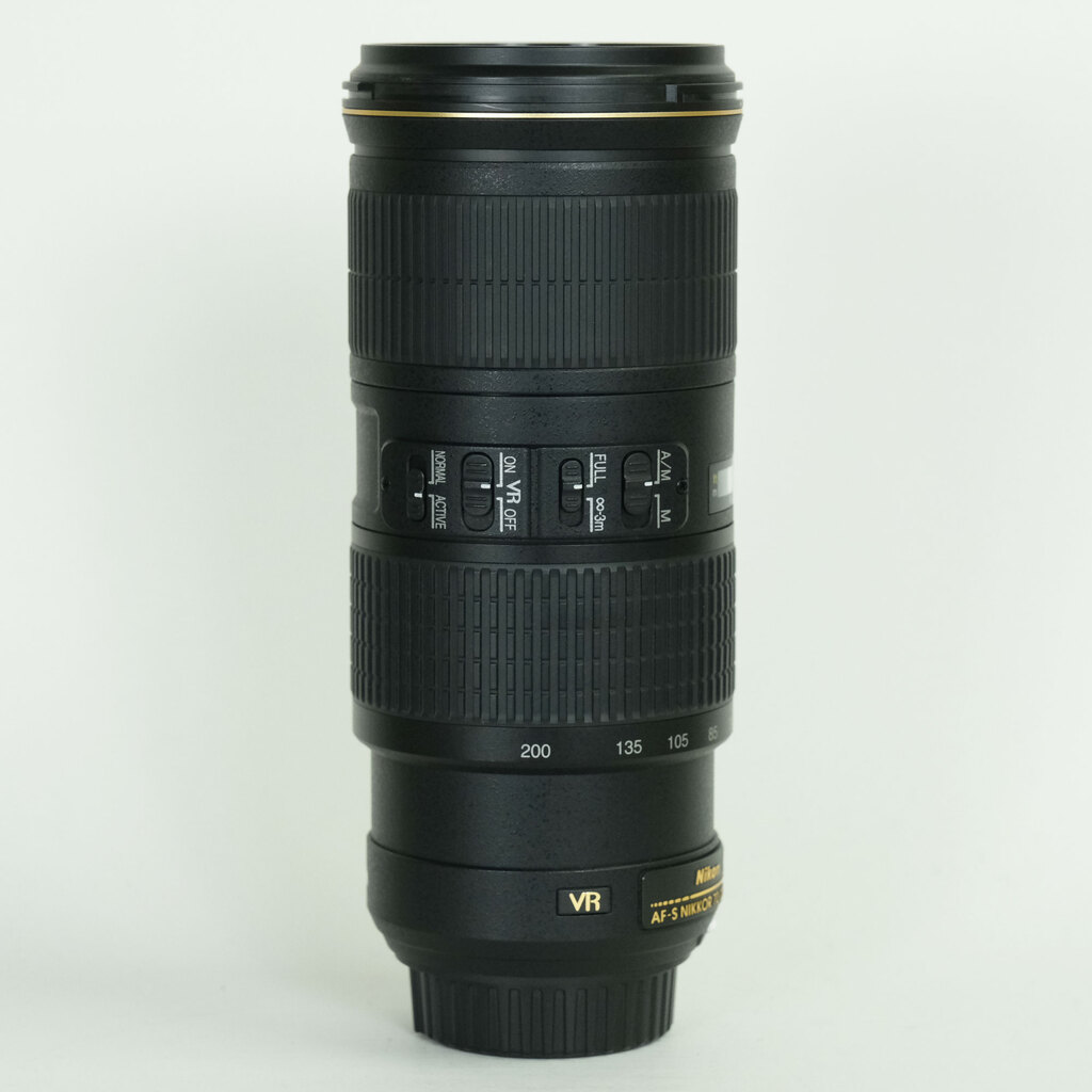Nikon AF-S NIKKOR 70-200mm f/4G ED VR Nikon AF-S NIKKOR 70-200mm f/4G ED VR