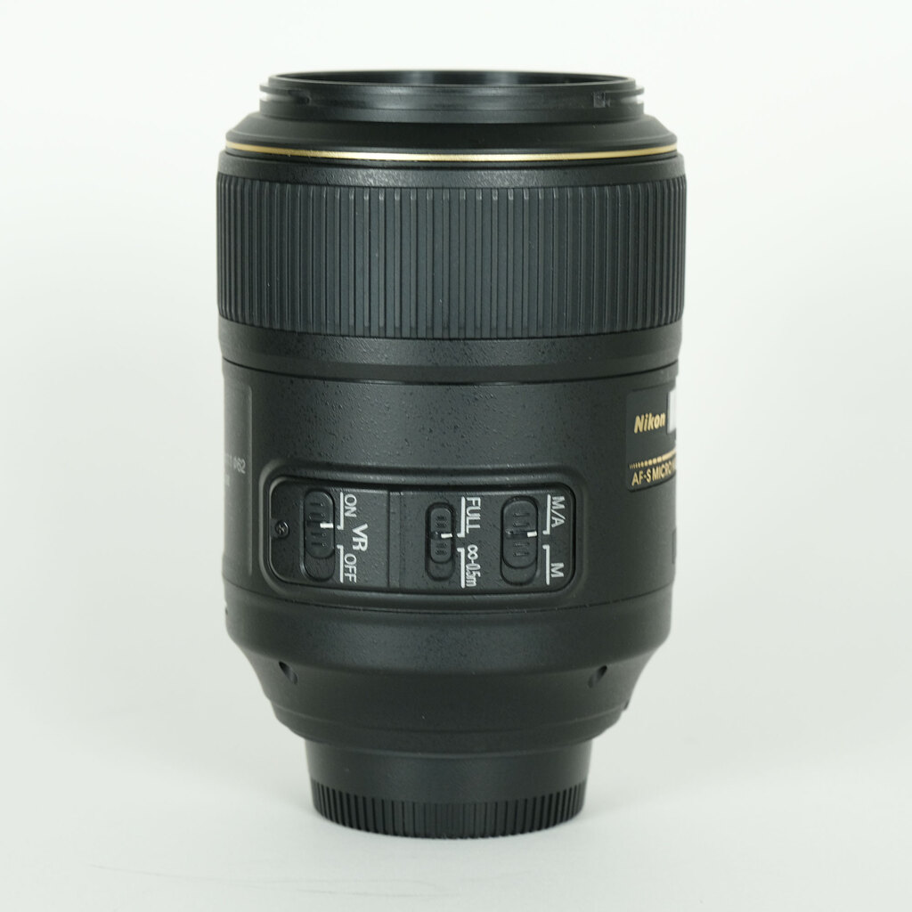 Nikon AF-S VR Micro-Nikkor 105mm f/2.8G IF-ED