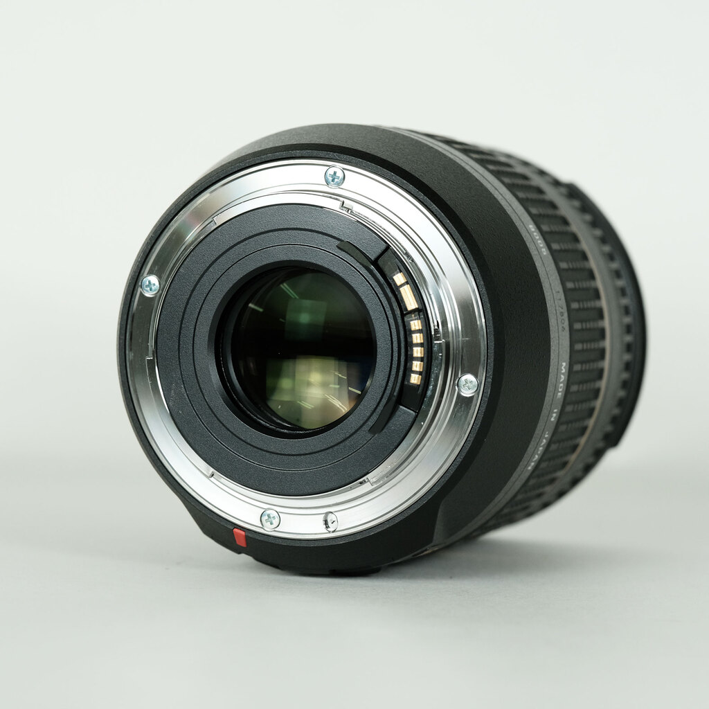 TAMRON SP 17-50mm F2.8 XR DiII VC /Model B005E (キヤノンEF用) TAMRON SP 17-50mm F2.8 XR DiII VC /Model B005E (キヤノンEF用)