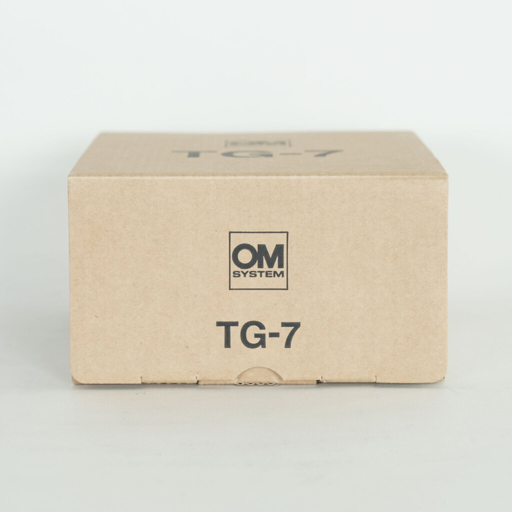 OM SYSTEM Tough TG-7 レッド