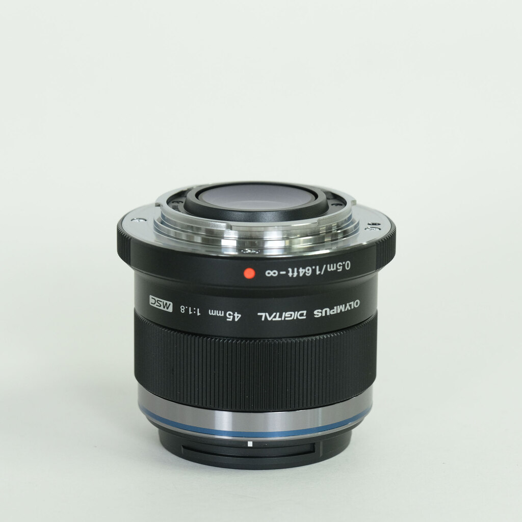 OLYMPUS M.ZUIKO DIGITAL 45mm F1.8