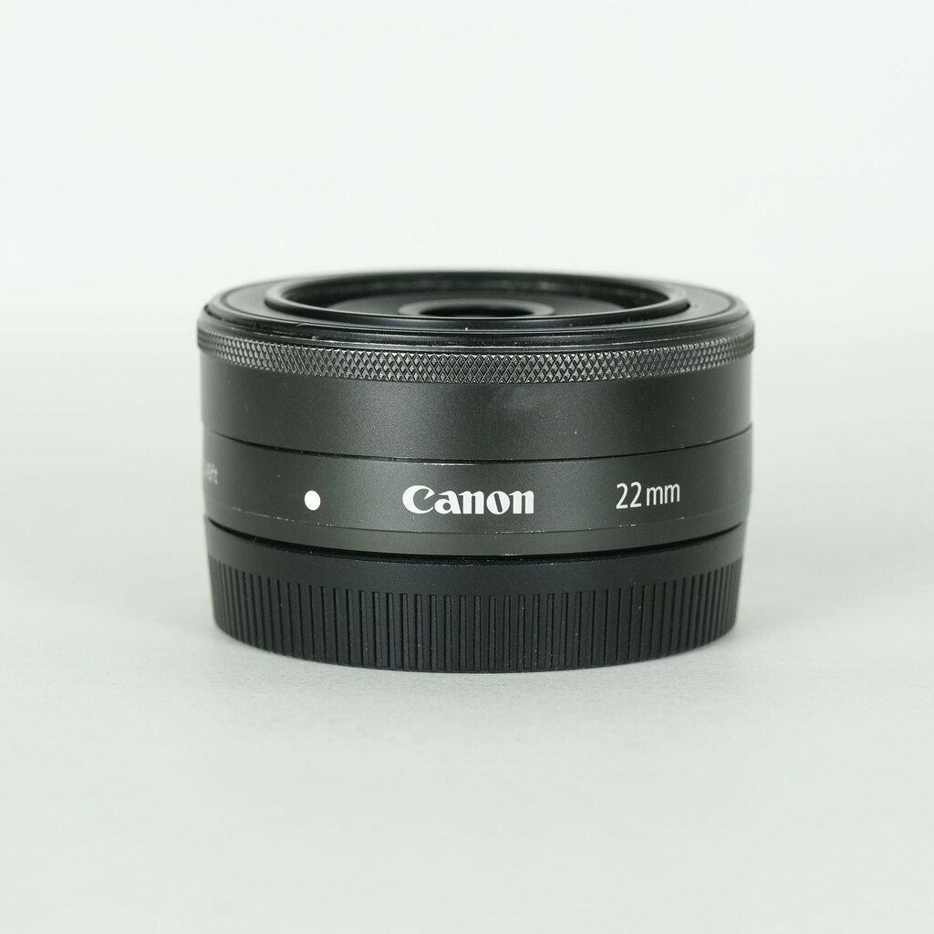 Canon EF-M22mm F2 STM