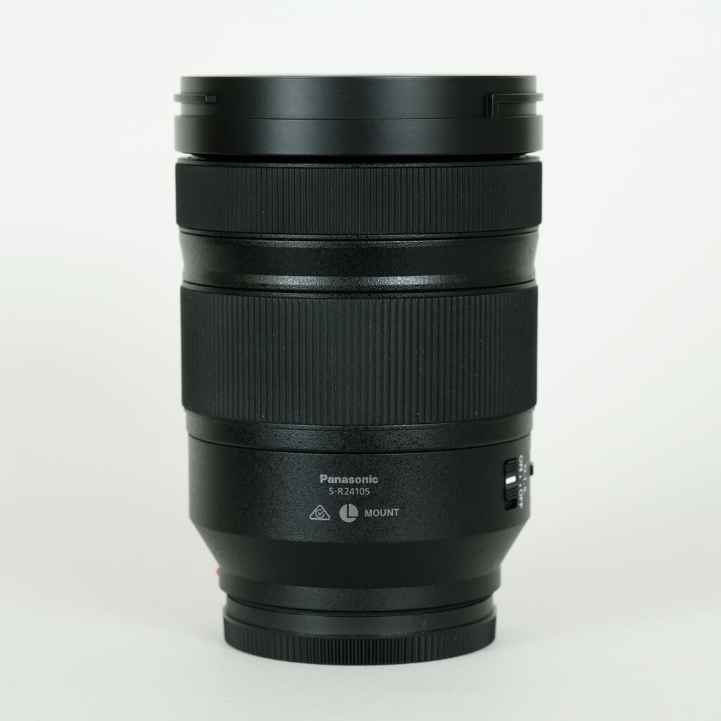 Panasonic LUMIX S 24-105mm F4 MACRO O.I.S. Panasonic LUMIX S 24-105mm F4 MACRO O.I.S.