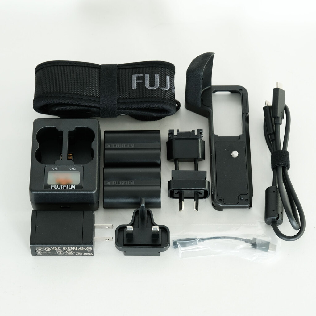 FUJIFILM X-T5 FUJIFILM X-T5