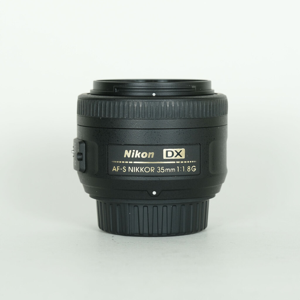 Nikon AF-S DX NIKKOR 35mm f/1.8G
