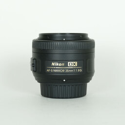Nikon AF-S DX NIKKOR 35mm f/1.8G