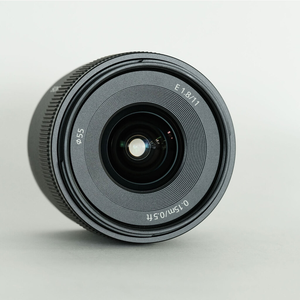 SONY E 11mm F1.8 SEL11F18