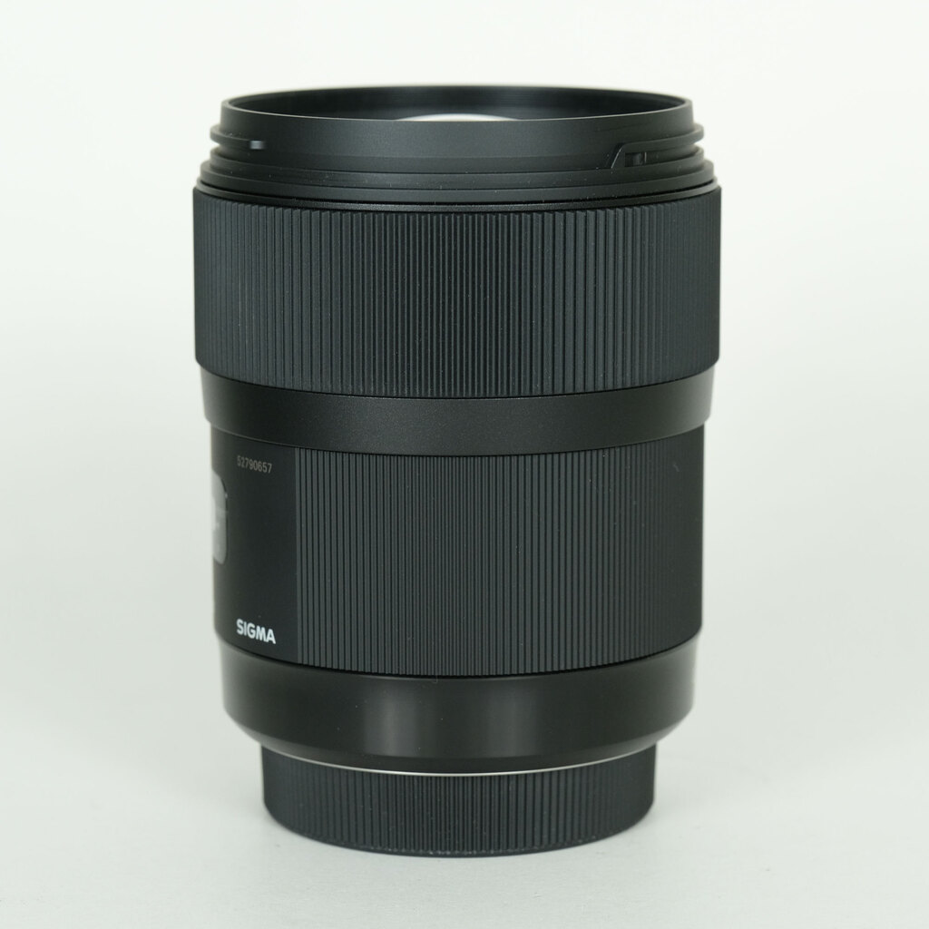 SIGMA 35mm F1.4 DG HSM｜Art [シグマSA用]の出品 | ONE SCENE（ワン