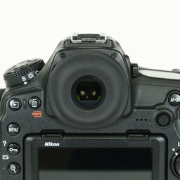 Nikon D850