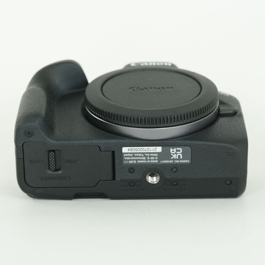 Canon EOS R50 Canon EOS R50